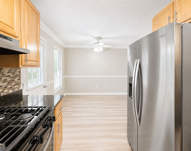 3065 Destin Circle - Photo Thumbnail 16
