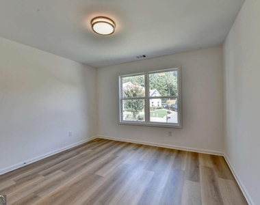 9135 Fox Trail Lane - Photo Thumbnail 61