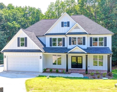 9135 Fox Trail Lane - Photo Thumbnail 1