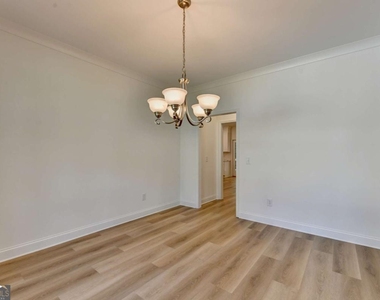9135 Fox Trail Lane - Photo Thumbnail 9