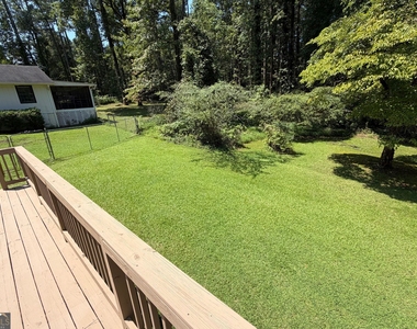 310 Sharon Drive - Photo Thumbnail 24