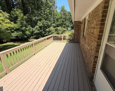 310 Sharon Drive - Photo Thumbnail 21
