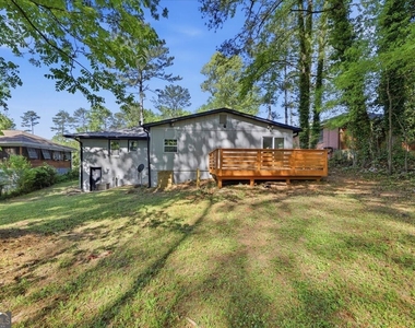 2082 Rosewood Road - Photo Thumbnail 14