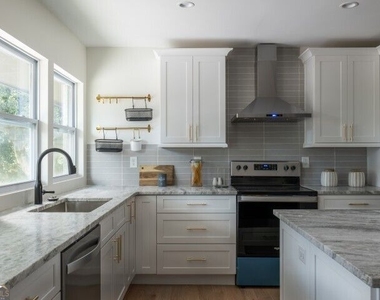 3154 N Druid Hills Road - Photo Thumbnail 4