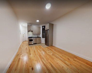 226 East 36th Street - Photo Thumbnail 5