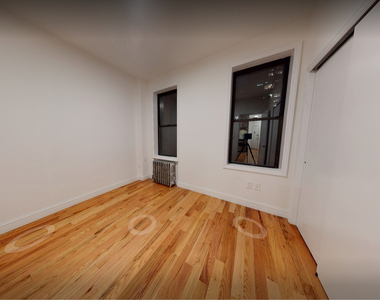 226 East 36th Street - Photo Thumbnail 3