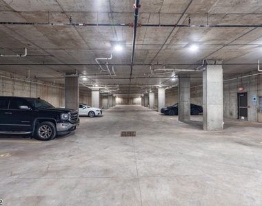 320 Valley St - Photo Thumbnail 22