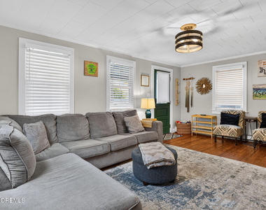 86 Franklin Avenue - Photo Thumbnail 9