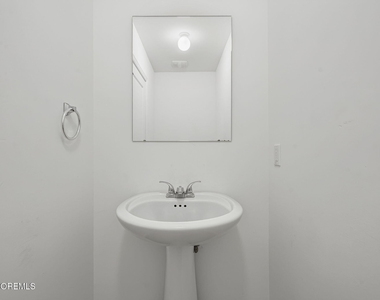 1508 Heck Avenue - Photo Thumbnail 12
