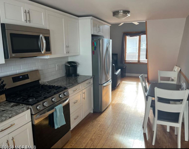 266 1st Avenue - Photo Thumbnail 8