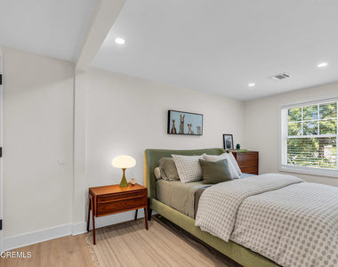 902 Central Avenue - Photo Thumbnail 7