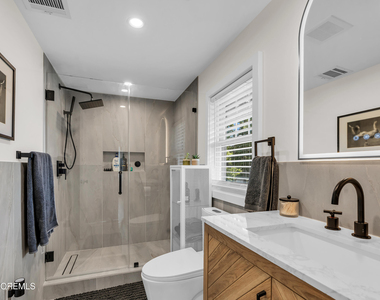 902 Central Avenue - Photo Thumbnail 6