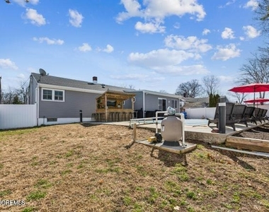 85 Coral Drive - Photo Thumbnail 20