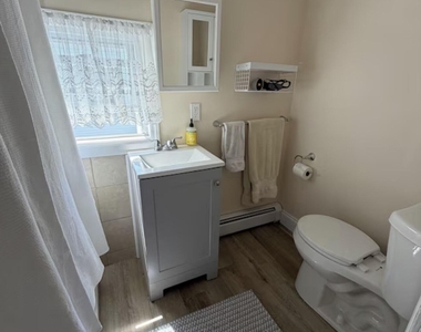 34 Embury Avenue - Photo Thumbnail 21