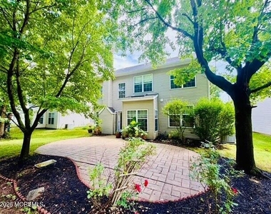 33 Brownstone Road - Photo Thumbnail 24