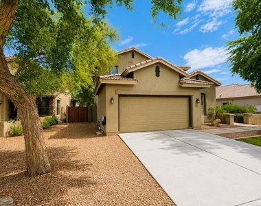 4325 E Vallejo Court - Photo Thumbnail 1