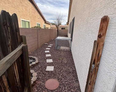434 E Sheffield Avenue - Photo Thumbnail 28