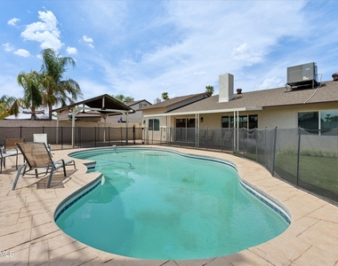 5401 E Beck Lane - Photo Thumbnail 38