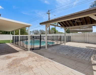 5401 E Beck Lane - Photo Thumbnail 35