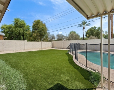 5401 E Beck Lane - Photo Thumbnail 42