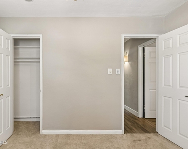5817 N 18th Street - Photo Thumbnail 31