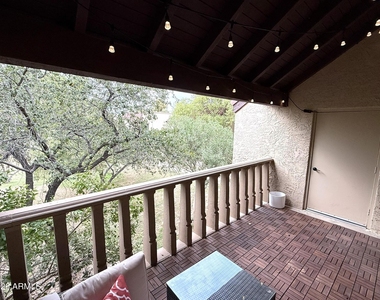 8649 E Royal Palm Road - Photo Thumbnail 15
