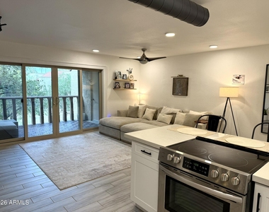 8649 E Royal Palm Road - Photo Thumbnail 2