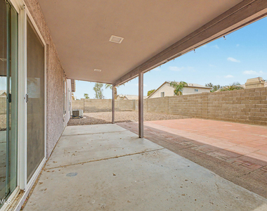 308 W Liberty Lane - Photo Thumbnail 32