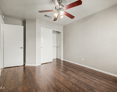 308 W Liberty Lane - Photo Thumbnail 26