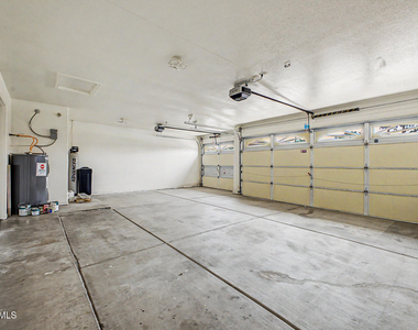 308 W Liberty Lane - Photo Thumbnail 31
