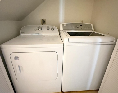 1211 N Miller Road - Photo Thumbnail 19