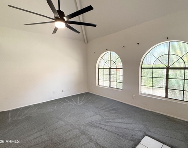 1211 N Miller Road - Photo Thumbnail 3
