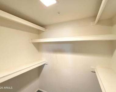 1211 N Miller Road - Photo Thumbnail 16
