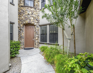 4777 S Fulton Ranch Boulevard - Photo Thumbnail 2