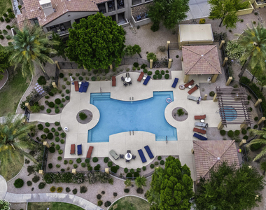 4777 S Fulton Ranch Boulevard - Photo Thumbnail 23