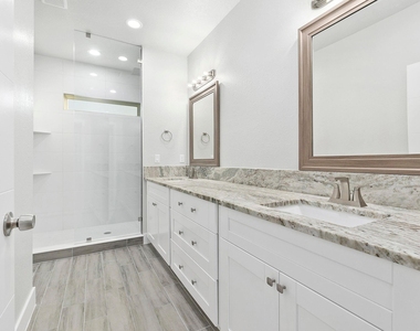 1351 Sw Don Court - Photo Thumbnail 18