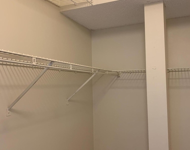4364 Nw 9th Avenue - Photo Thumbnail 14