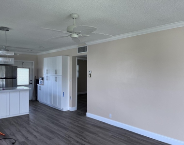 251 S Golf Boulevard - Photo Thumbnail 2