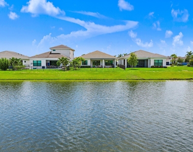 15883 Key Biscayne Lane - Photo Thumbnail 37