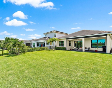 15883 Key Biscayne Lane - Photo Thumbnail 33