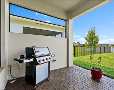 15883 Key Biscayne Lane - Photo Thumbnail 25