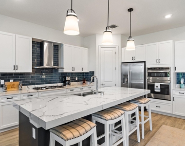 15883 Key Biscayne Lane - Photo Thumbnail 12