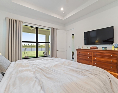 15883 Key Biscayne Lane - Photo Thumbnail 18