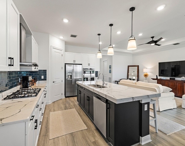 15883 Key Biscayne Lane - Photo Thumbnail 14