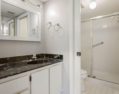 7593 Tahiti Lane - Photo Thumbnail 14