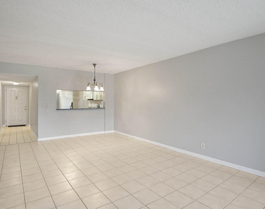 7593 Tahiti Lane - Photo Thumbnail 3