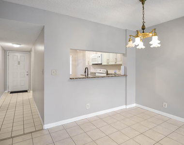 7593 Tahiti Lane - Photo Thumbnail 6