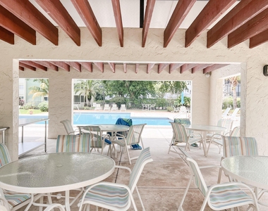 5155 E Sabal Palm Boulevard - Photo Thumbnail 22