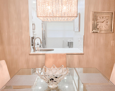 5155 E Sabal Palm Boulevard - Photo Thumbnail 17