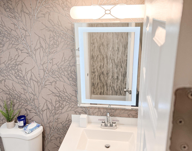 5155 E Sabal Palm Boulevard - Photo Thumbnail 7